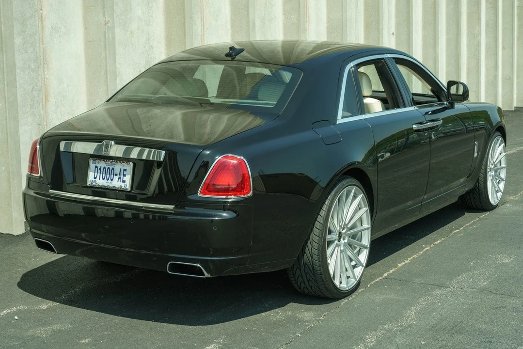 2011 Rolls-Royce Ghost 1st Gen - Image 4 of 21