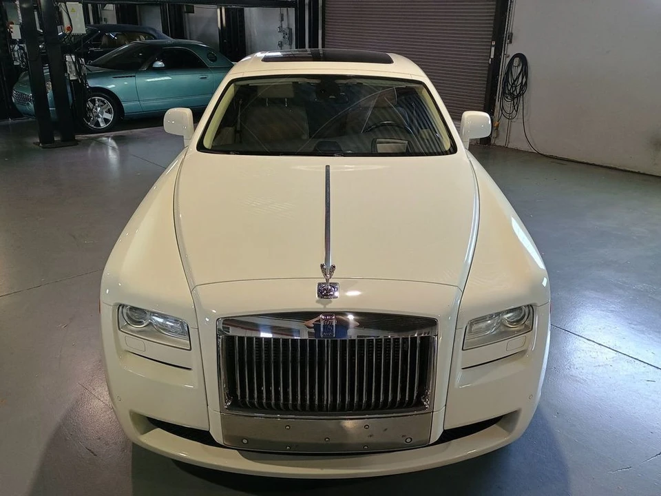 2011 Rolls-Royce Ghost 1st Gen - Image 10 of 12