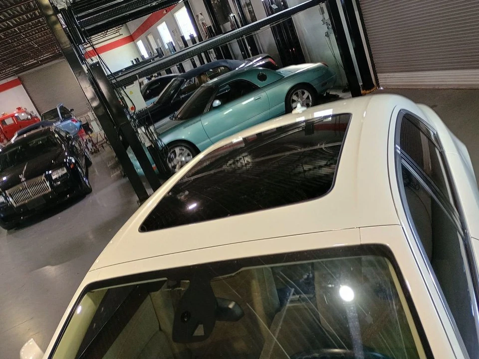 2011 Rolls-Royce Ghost 1st Gen - Image 11 of 12