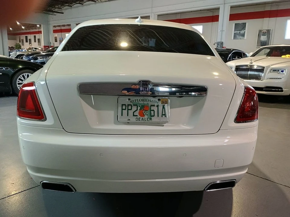 2011 Rolls-Royce Ghost 1st Gen - Image 4 of 12