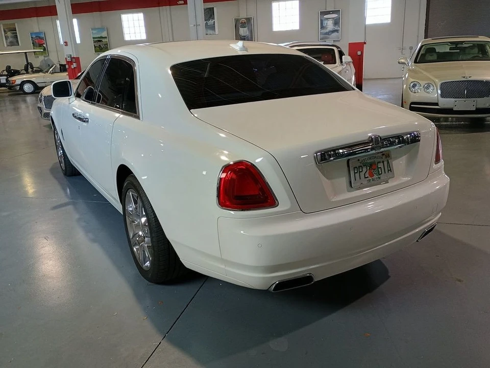2011 Rolls-Royce Ghost 1st Gen - Image 3 of 12