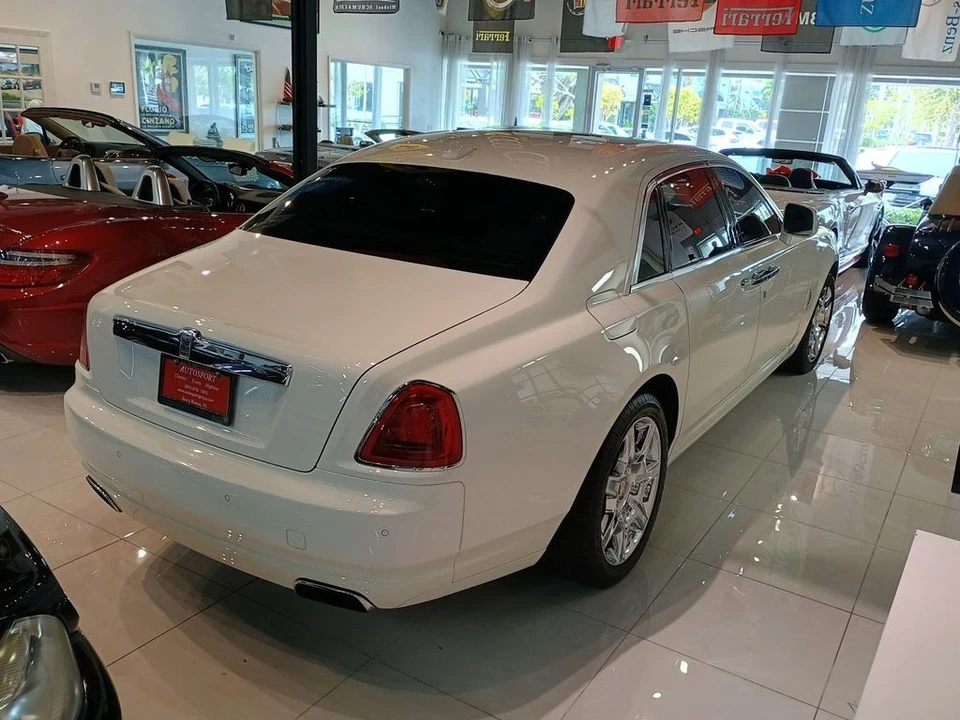 2011 Rolls-Royce Ghost 1st Gen - Image 3 of 12