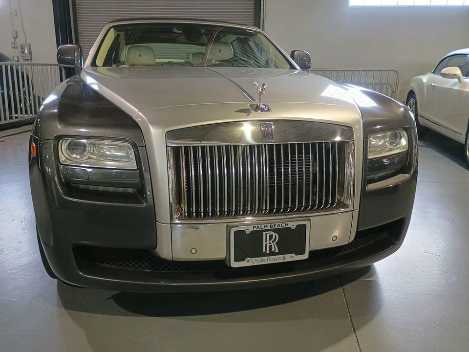 2011 Rolls-Royce Ghost 1st Gen - Image 8 of 12