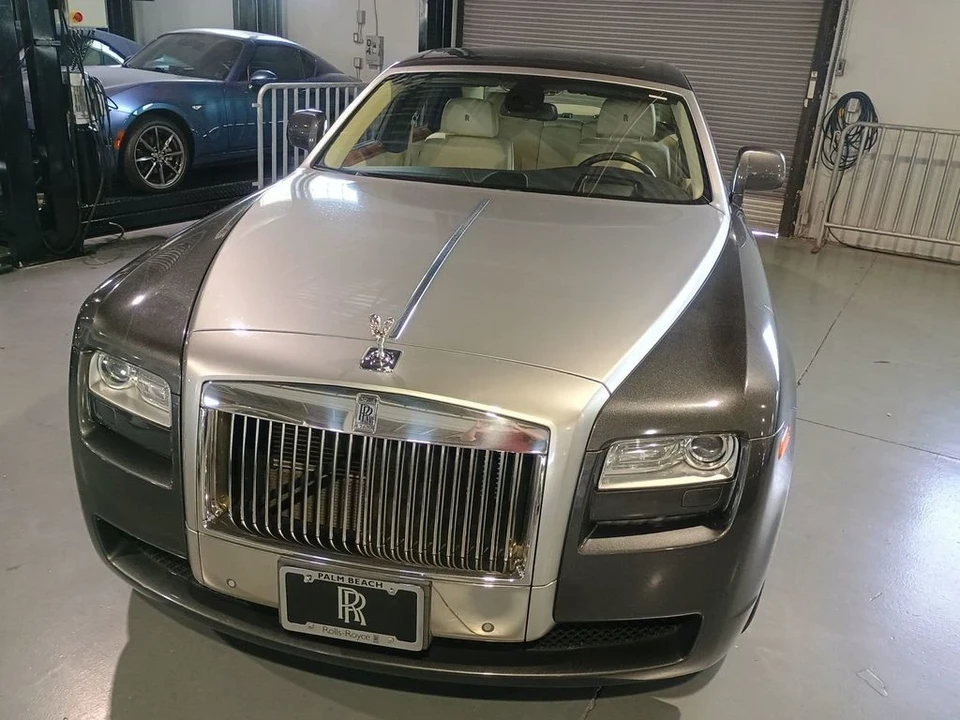 2011 Rolls-Royce Ghost 1st Gen - Image 9 of 12