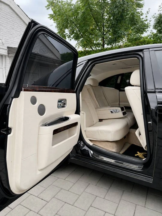 2011 Rolls-Royce Ghost 1st Gen - Image 9 of 12
