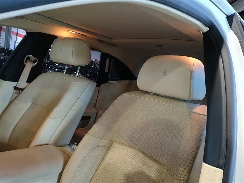 2011 Rolls-Royce Ghost 1st Gen - Image 16 of 20