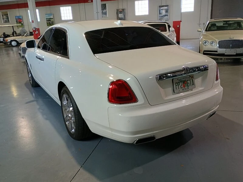 2011 Rolls-Royce Ghost 1st Gen - Image 3 of 20