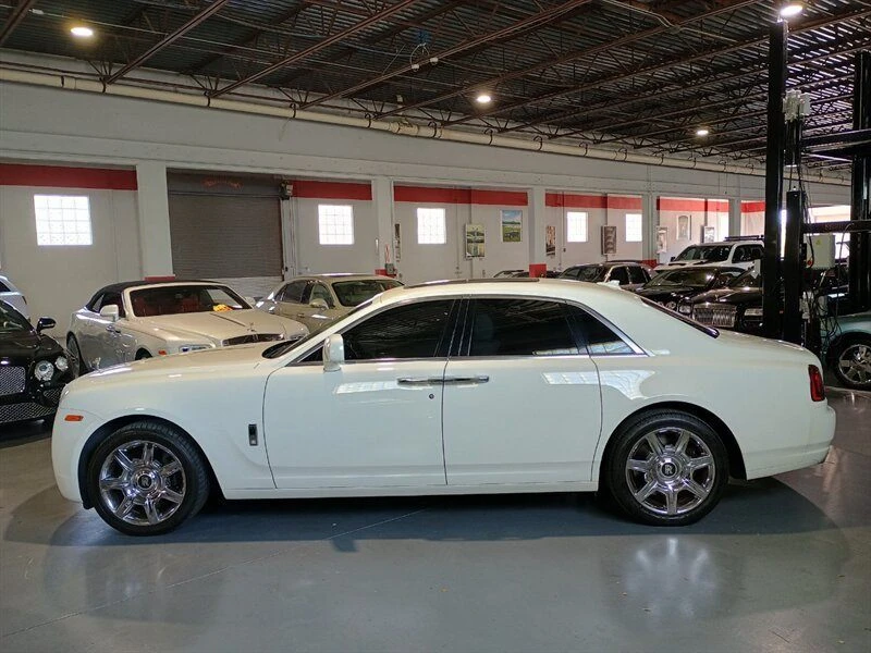 2011 Rolls-Royce Ghost 1st Gen - Image 2 of 20