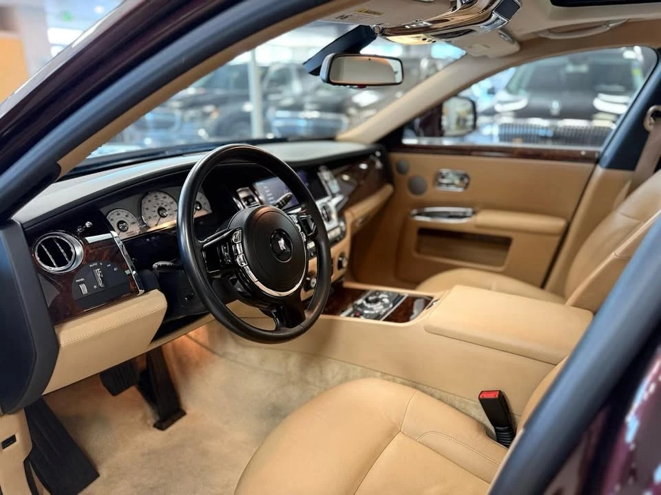 2011 Rolls-Royce Ghost 1st Gen - Image 8 of 20