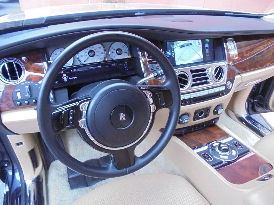 2011 Rolls-Royce Ghost 1st Gen - Image 8 of 20
