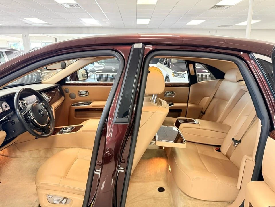 2011 Rolls-Royce Ghost 1st Gen - Image 13 of 20