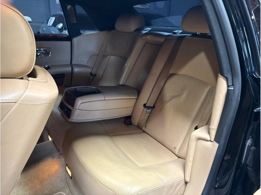 2011 Rolls-Royce Ghost 1st Gen - Image 10 of 20