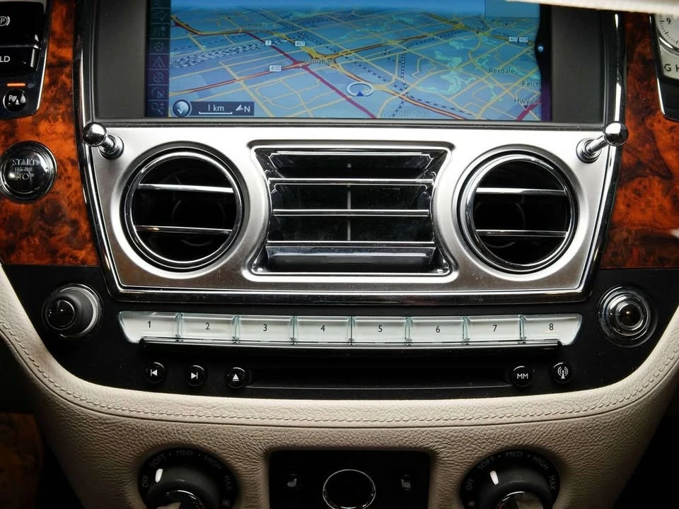2011 Rolls-Royce Ghost 1st Gen - Image 17 of 20