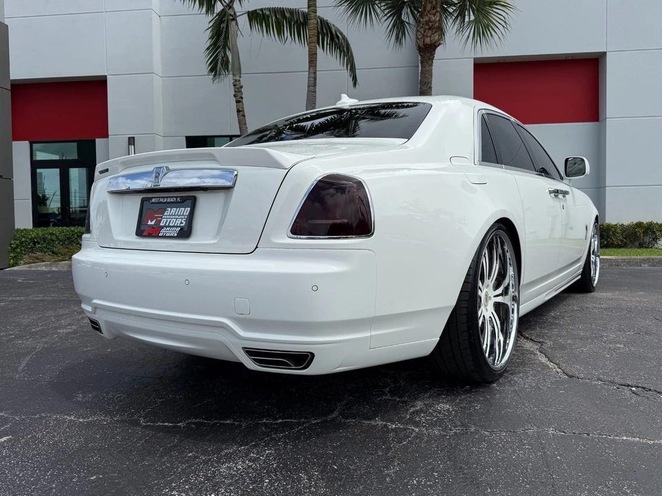 2011 Rolls-Royce Ghost 1st Gen - Image 16 of 21