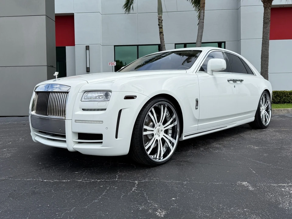 2011 Rolls-Royce Ghost 1st Gen - Image 10 of 21