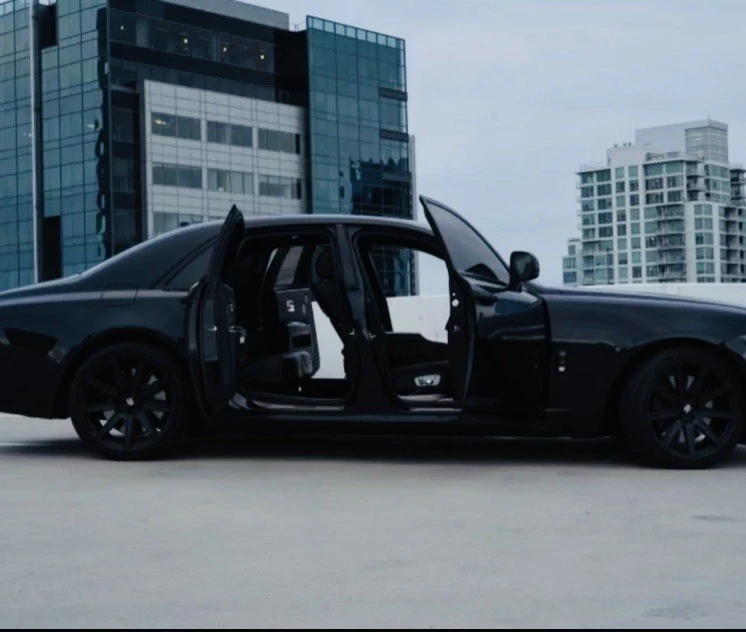 2011 Rolls-Royce Ghost 1st Gen - Image 8 of 16