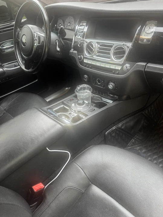 2011 Rolls-Royce Ghost 1st Gen - Image 16 of 16