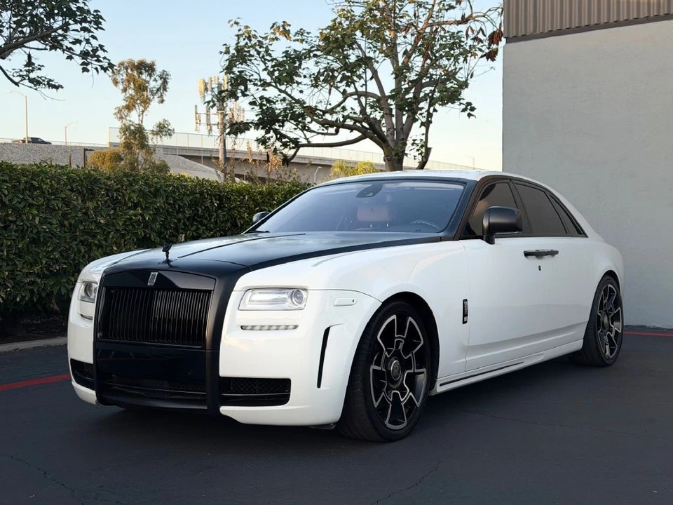 2011 Rolls-Royce Ghost 1st Gen - Image 14 of 31