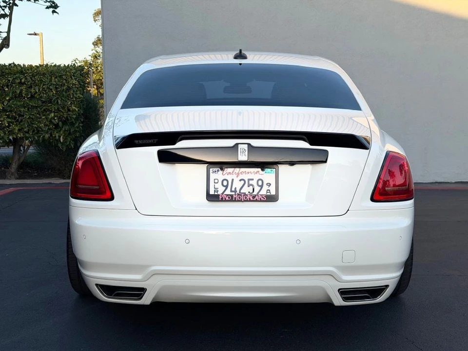 2011 Rolls-Royce Ghost 1st Gen - Image 7 of 31