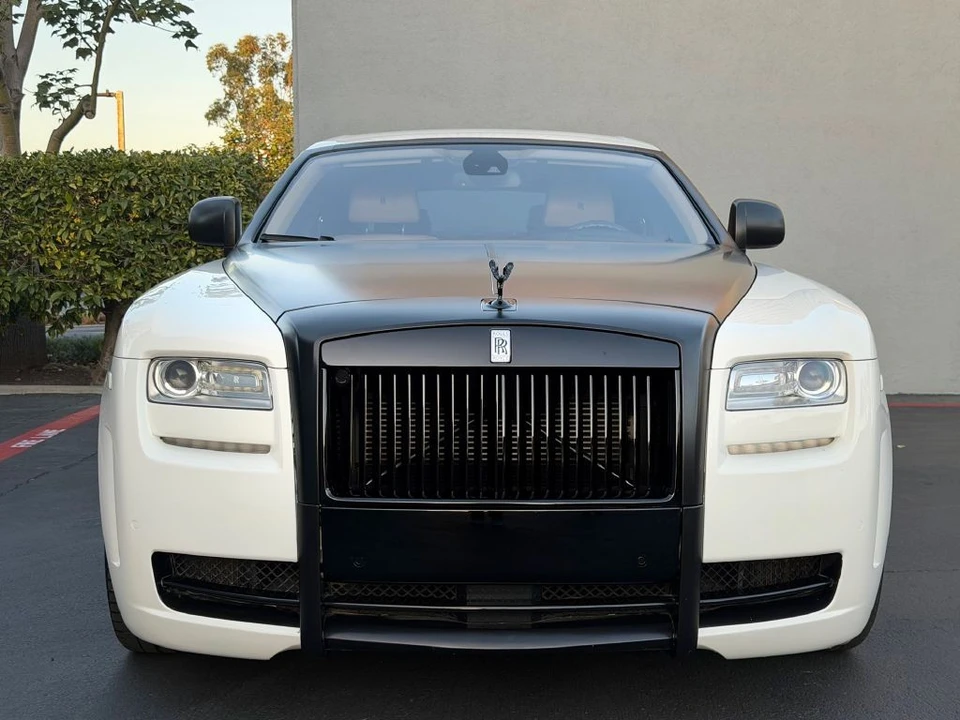 2011 Rolls-Royce Ghost 1st Gen - Image 19 of 31