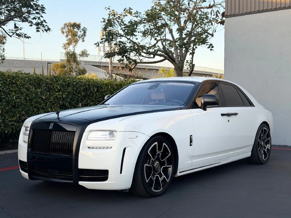 2011 Rolls-Royce Ghost 1st Gen - Image 9 of 31