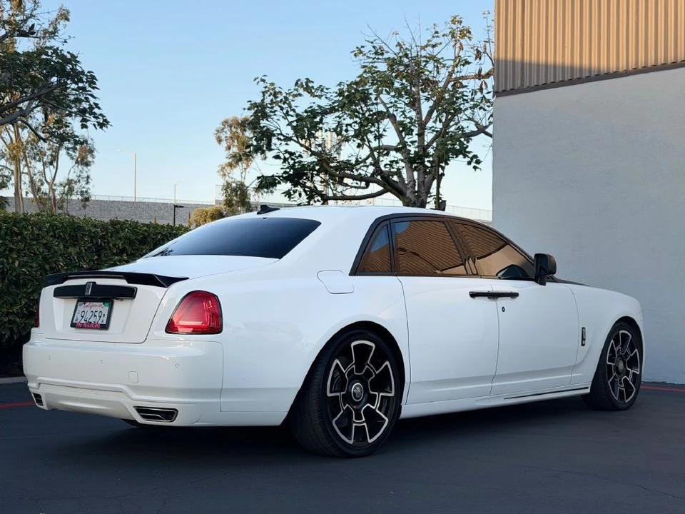 2011 Rolls-Royce Ghost 1st Gen - Image 6 of 31
