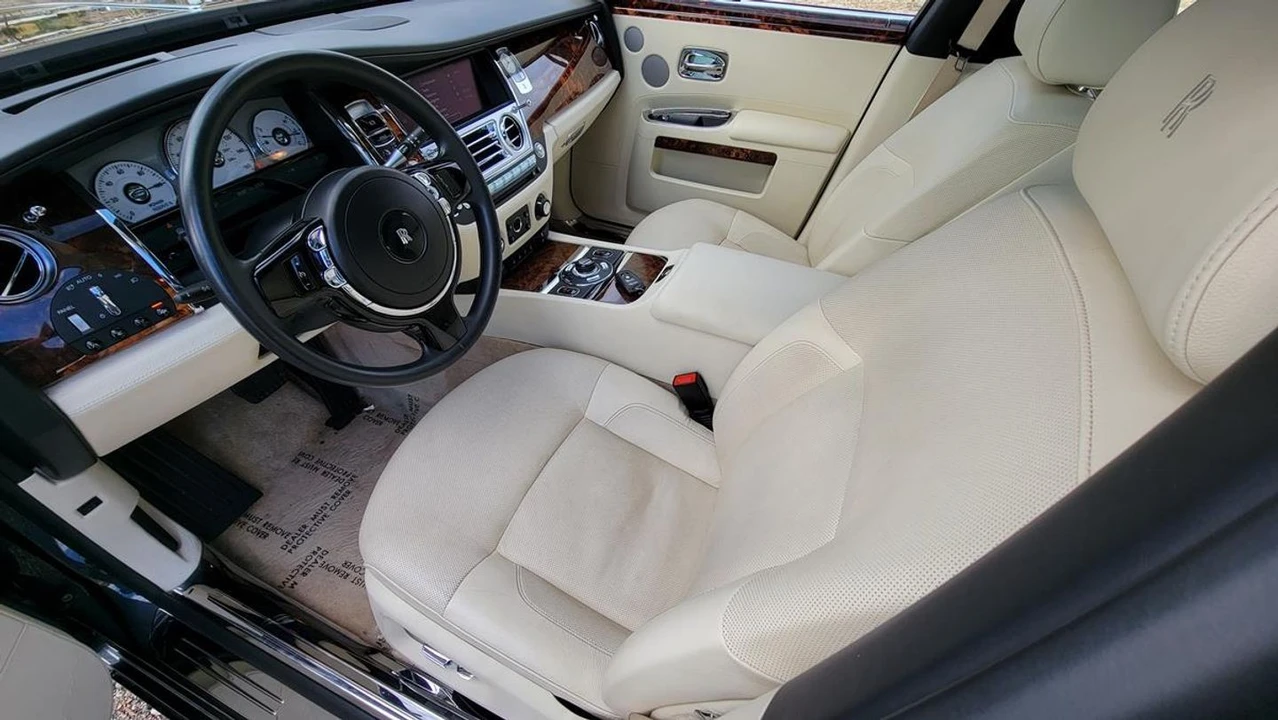 2011 Rolls-Royce Ghost - Image 10 of 31