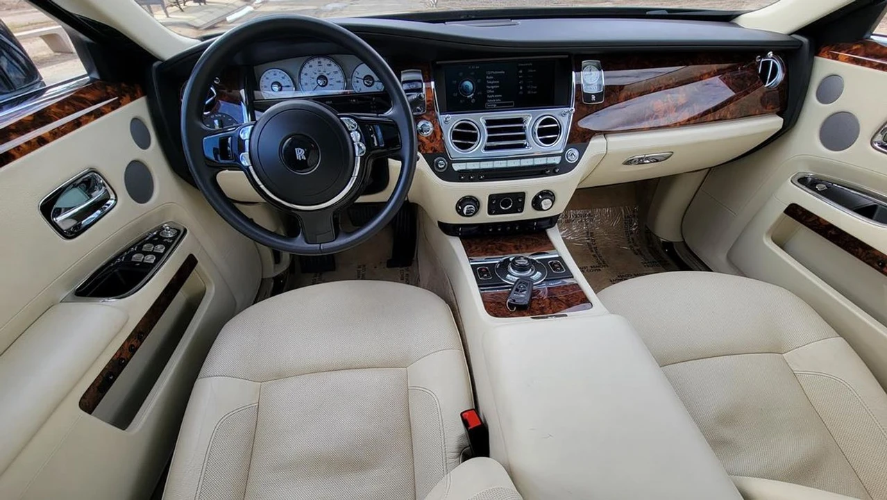 2011 Rolls-Royce Ghost - Image 20 of 31