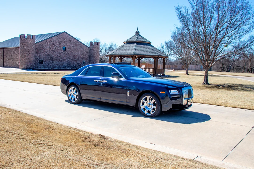 2011 Rolls-Royce Ghost 1st Gen - Image 10 of 31