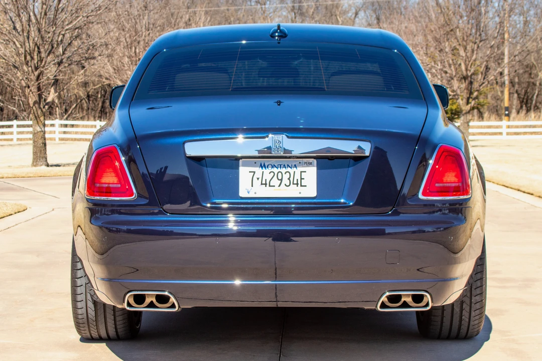 2011 Rolls-Royce Ghost 1st Gen - Image 25 of 31