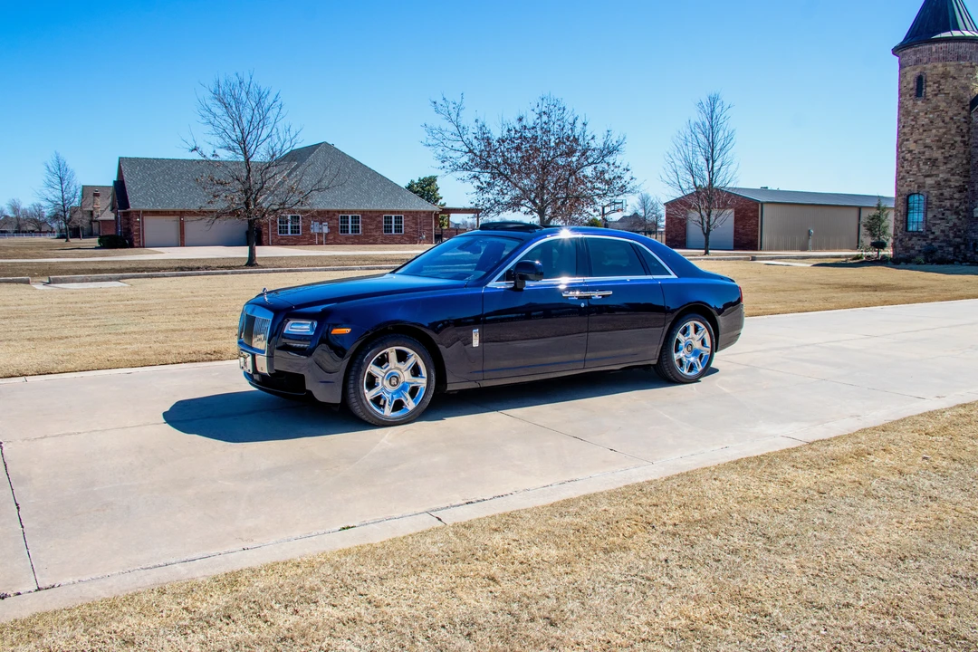 2011 Rolls-Royce Ghost 1st Gen - Image 12 of 31