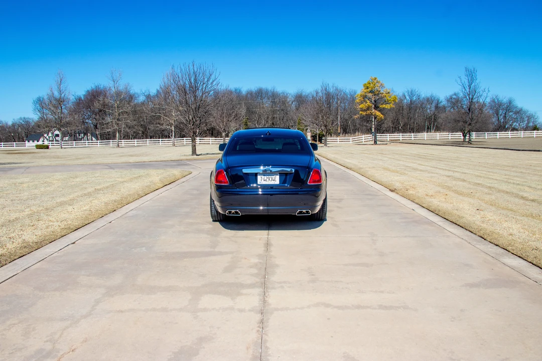 2011 Rolls-Royce Ghost 1st Gen - Image 15 of 31