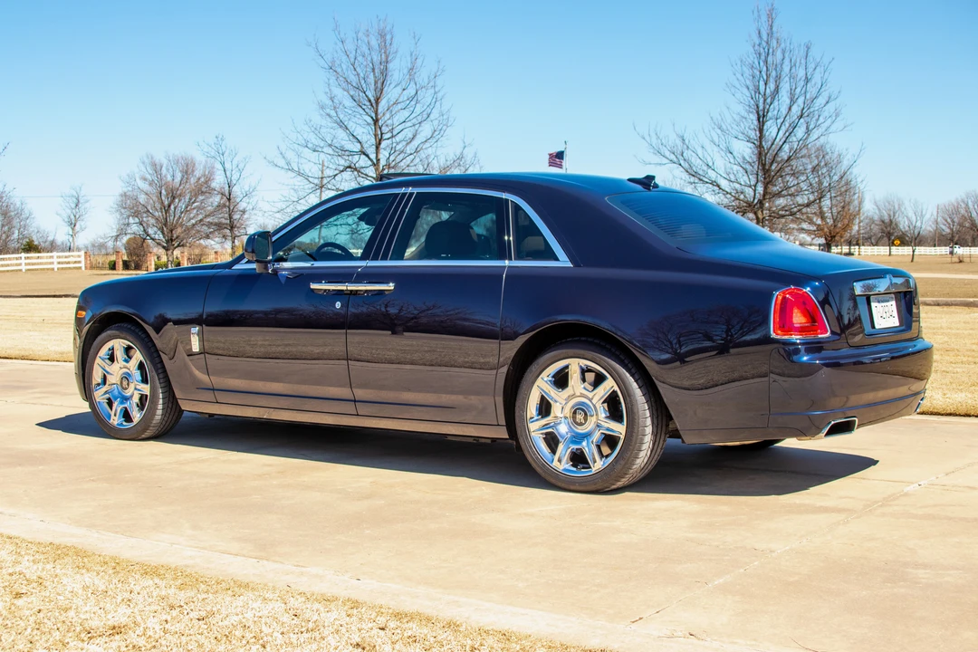 2011 Rolls-Royce Ghost 1st Gen - Image 23 of 31