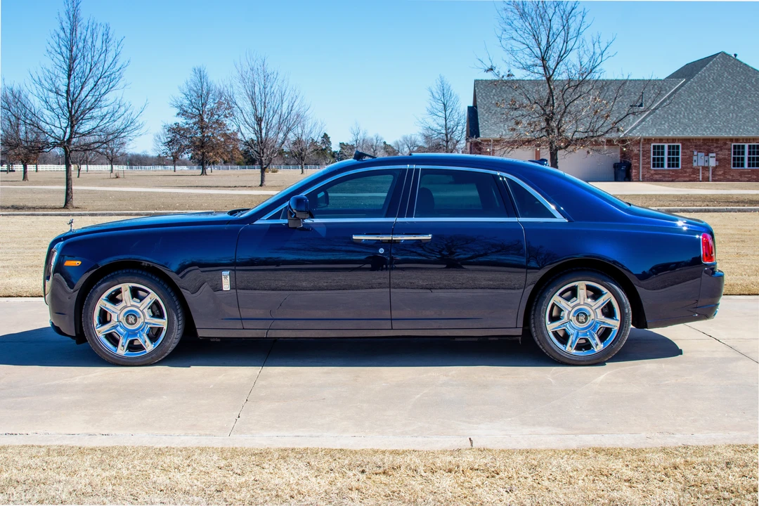 2011 Rolls-Royce Ghost 1st Gen - Image 5 of 31