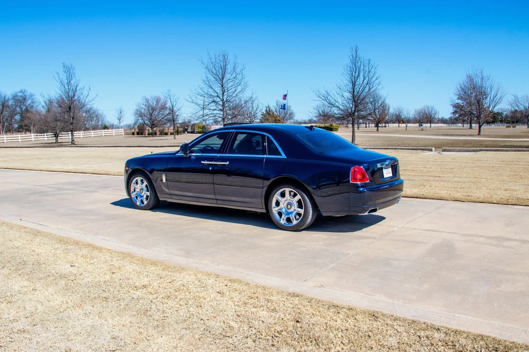 2011 Rolls-Royce Ghost 1st Gen - Image 14 of 31