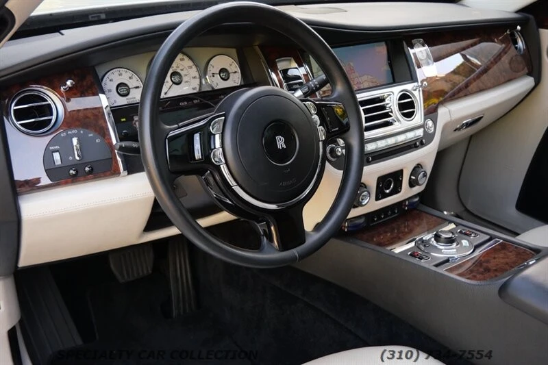 2011 Rolls-Royce Ghost 1st Gen - Image 14 of 21