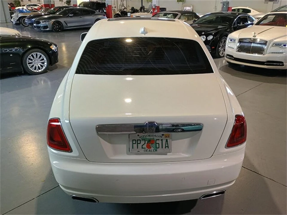 2011 Rolls-Royce Ghost 1st Gen - Image 5 of 31