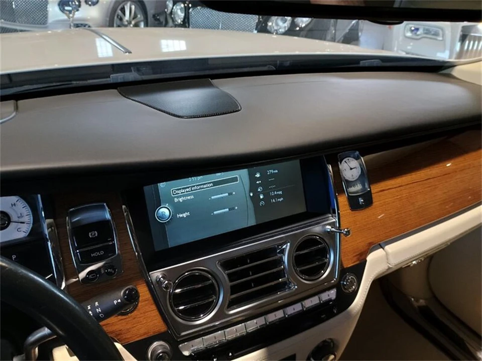 2011 Rolls-Royce Ghost 1st Gen - Image 21 of 31