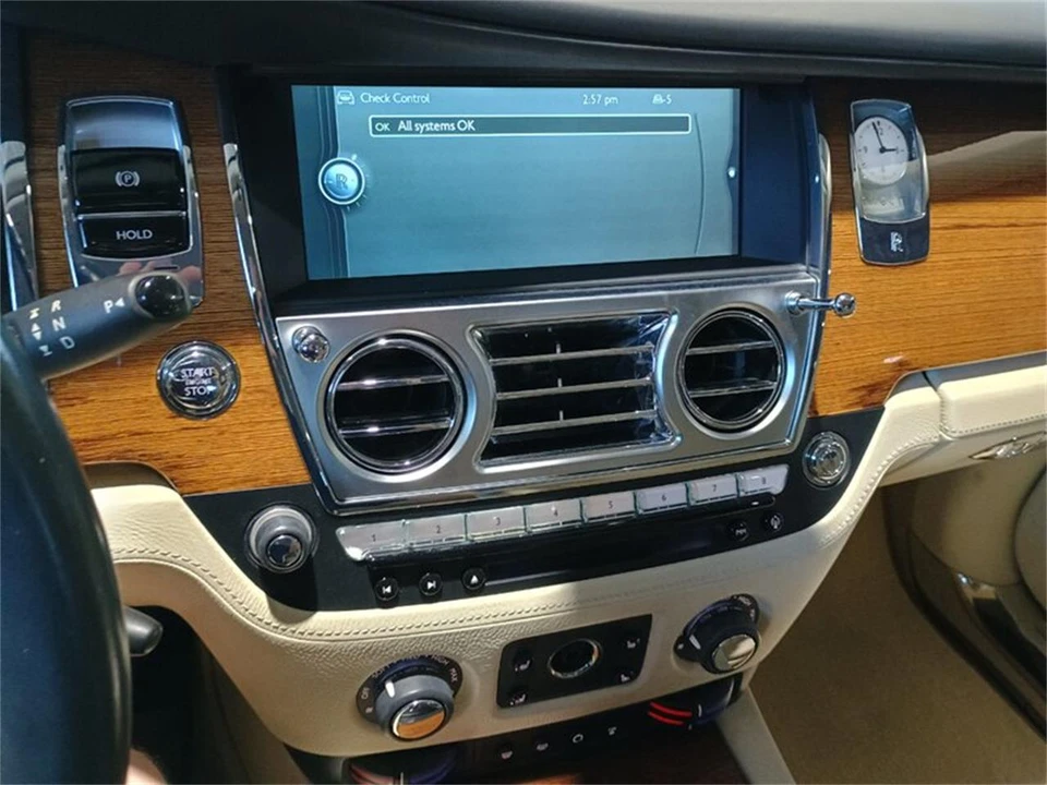 2011 Rolls-Royce Ghost 1st Gen - Image 23 of 31