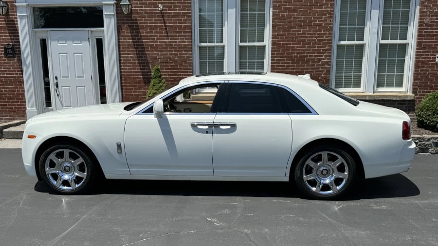 2011 Rolls-Royce Ghost 1st Gen - Image 2 of 9