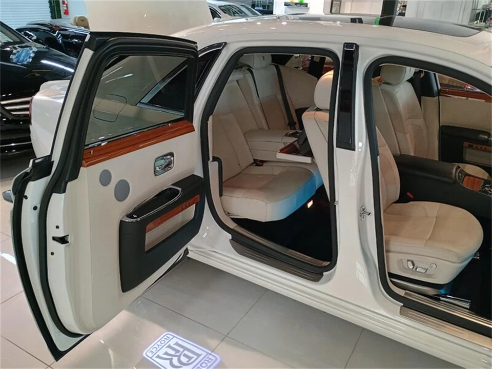 2011 Rolls-Royce Ghost 1st Gen - Image 14 of 22