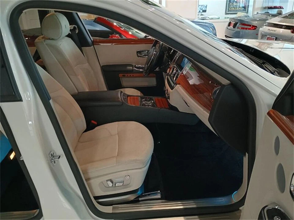 2011 Rolls-Royce Ghost 1st Gen - Image 15 of 22