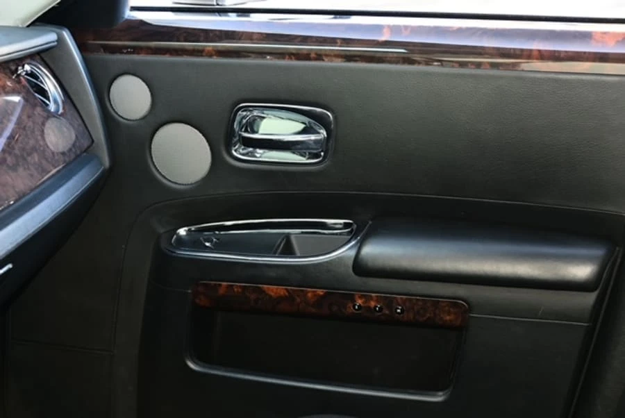 2011 Rolls-Royce Ghost 1st Gen - Image 13 of 17