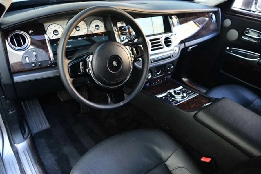 2011 Rolls-Royce Ghost 1st Gen - Image 6 of 17