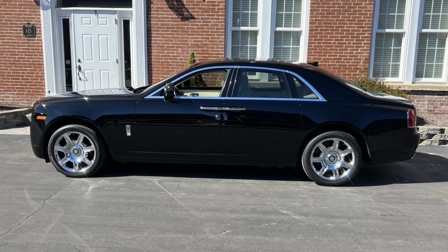 2011 Rolls-Royce Ghost 1st Gen - Image 2 of 13