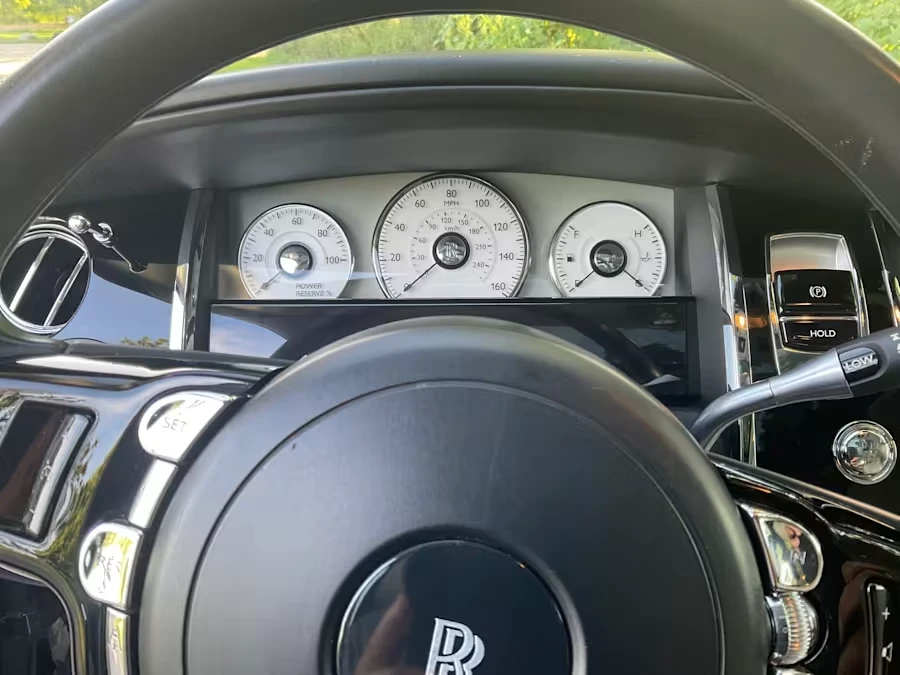 2011 Rolls-Royce Ghost 1st Gen - Image 15 of 18