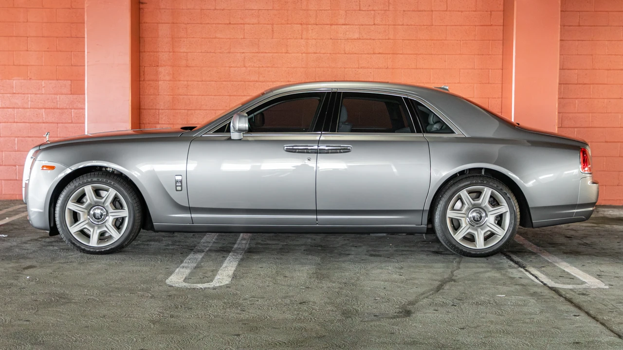 2011 Rolls-Royce Ghost 1st Gen - Image 7 of 31