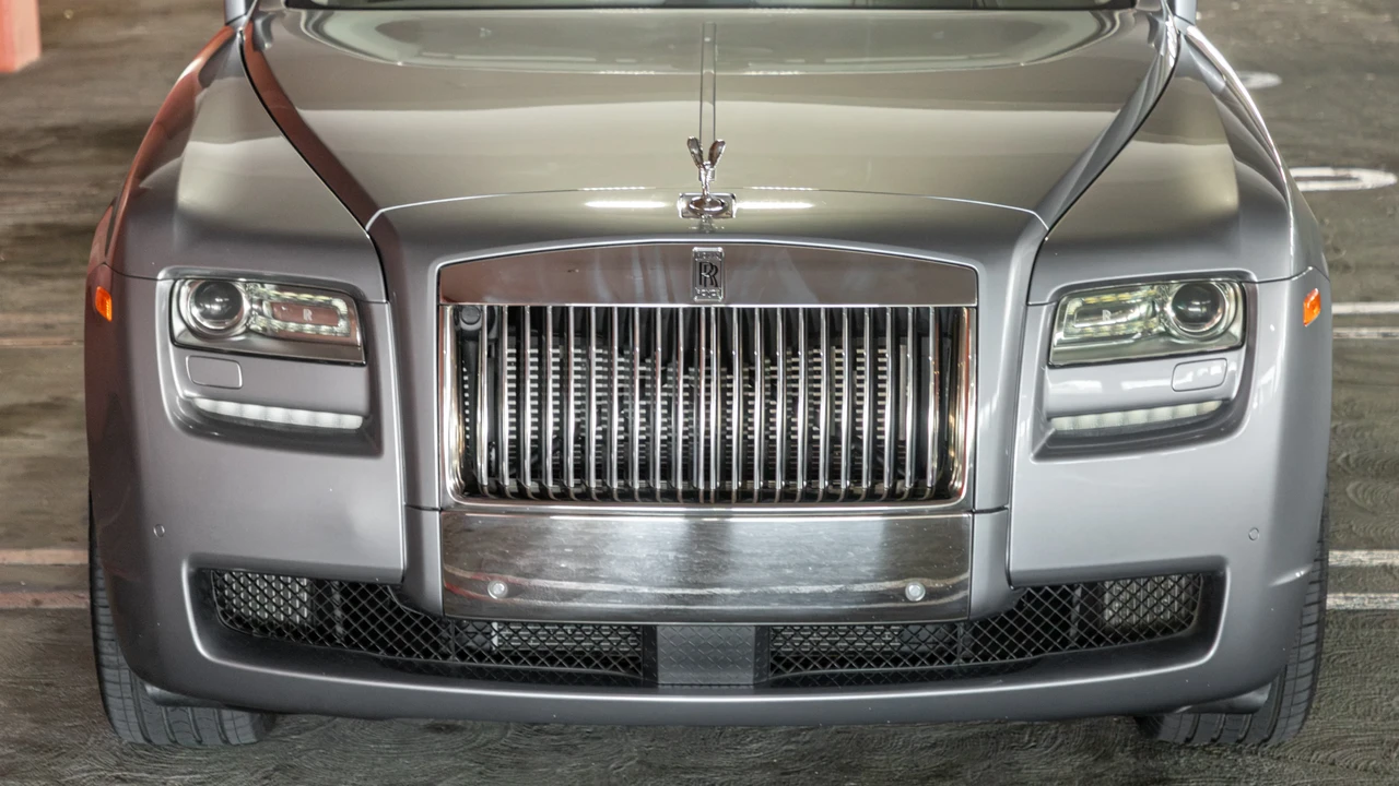 2011 Rolls-Royce Ghost 1st Gen - Image 9 of 31