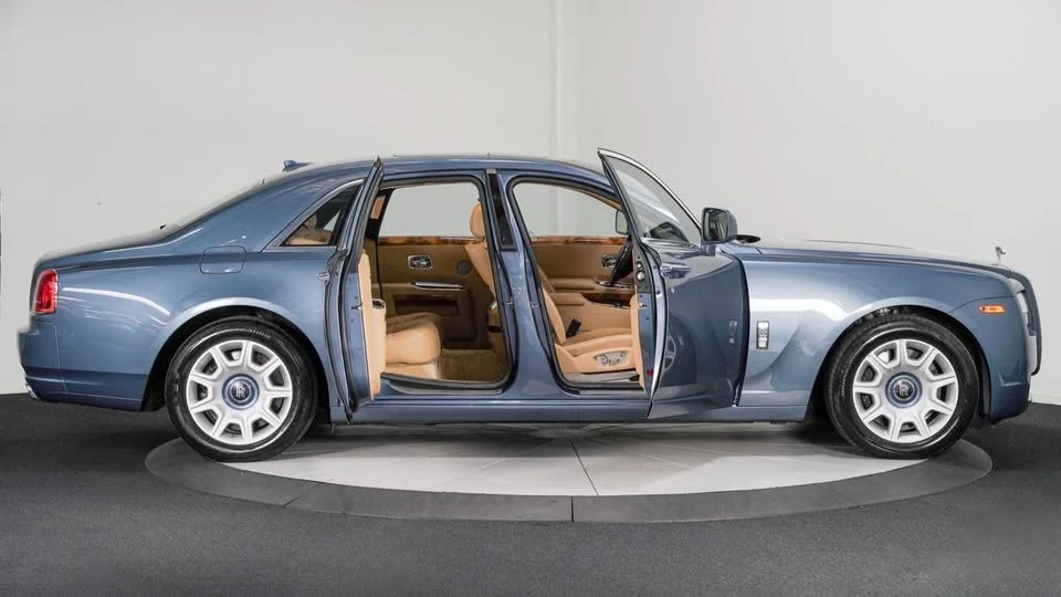 2011 Rolls-Royce Ghost 1st Gen - Image 2 of 20