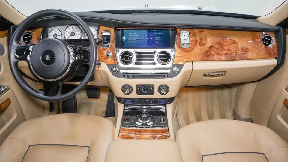 2011 Rolls-Royce Ghost 1st Gen - Image 13 of 20